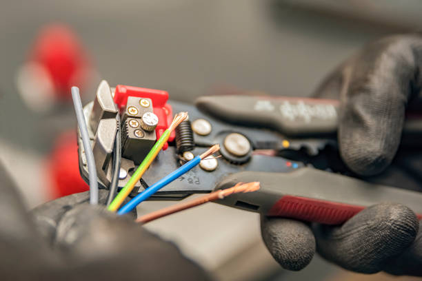 Best Industrial Electrical Services  in Crystal Lakes, OH